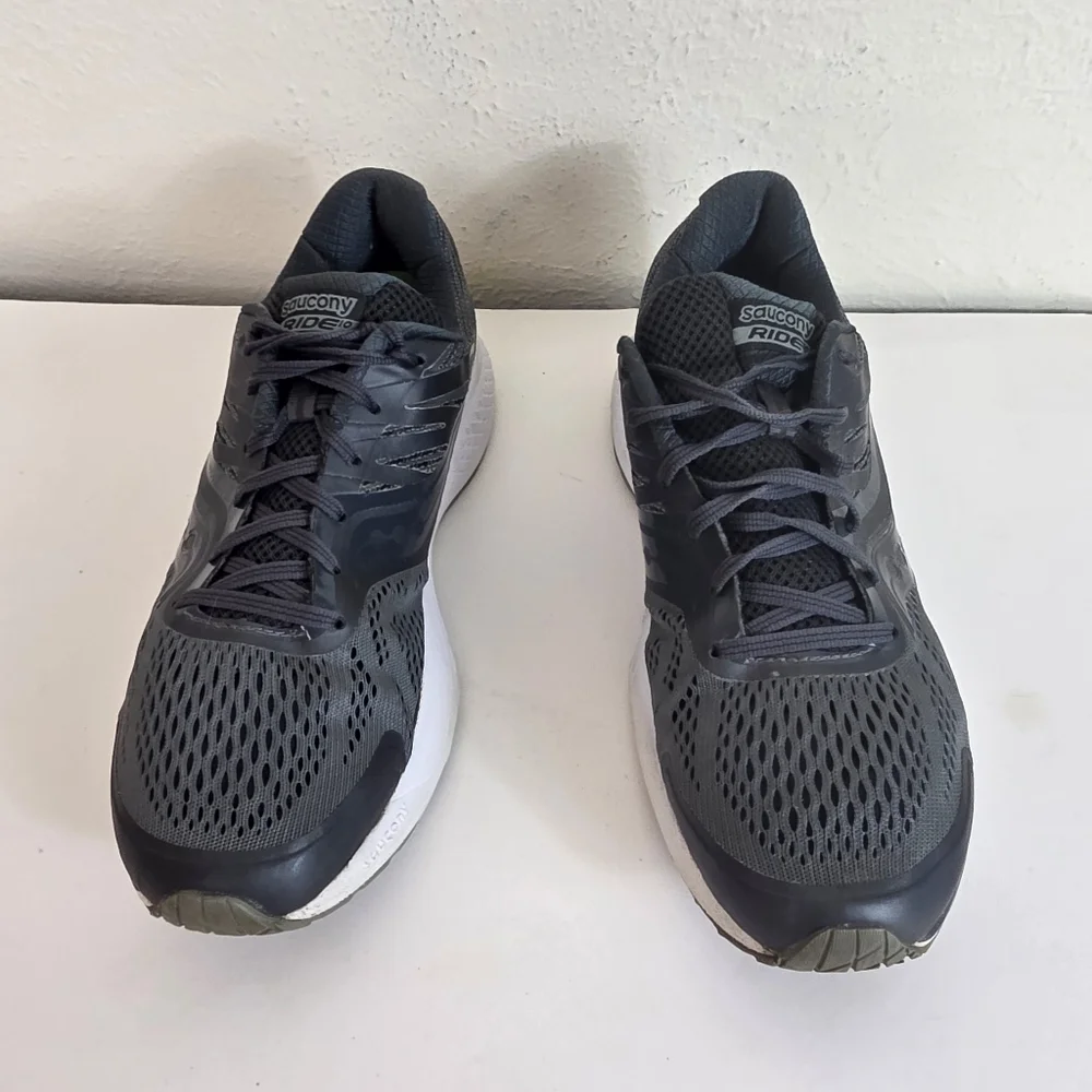 Saucony Ride 10 S20373-7 EVERUN Men's 9 Running Shoes Gunmetal Grey Trainer